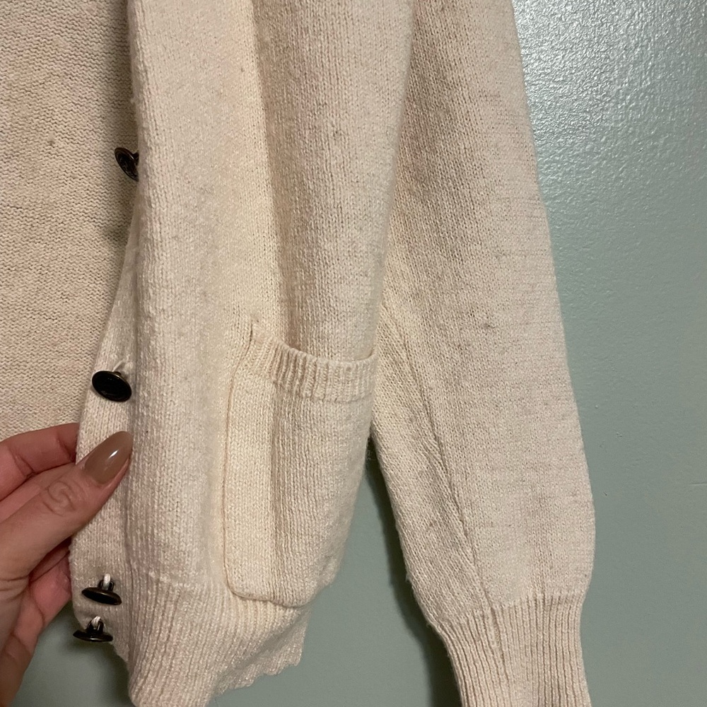 Cardigan - Picture 6 of 6